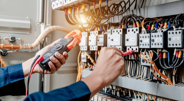 Best Circuit Breaker Repair  in Manteo, NC
