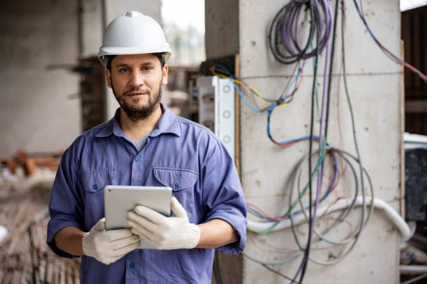 Best Affordable Emergency Electrician  in Manteo, NC